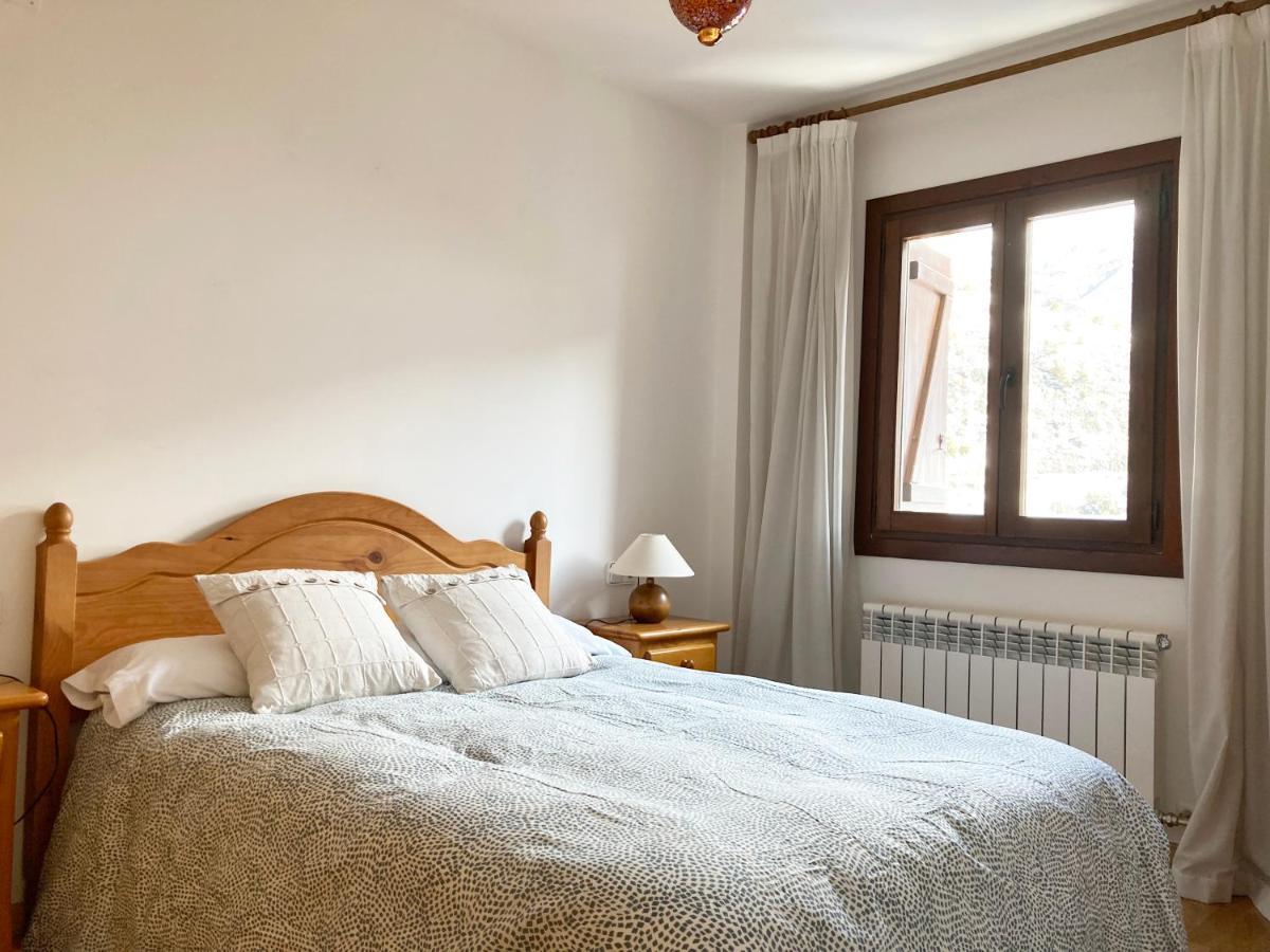 Apartamento Tarmanones Escarrilla Buitenkant foto