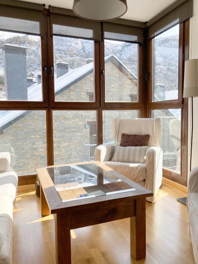 Apartamento Tarmanones Escarrilla Buitenkant foto