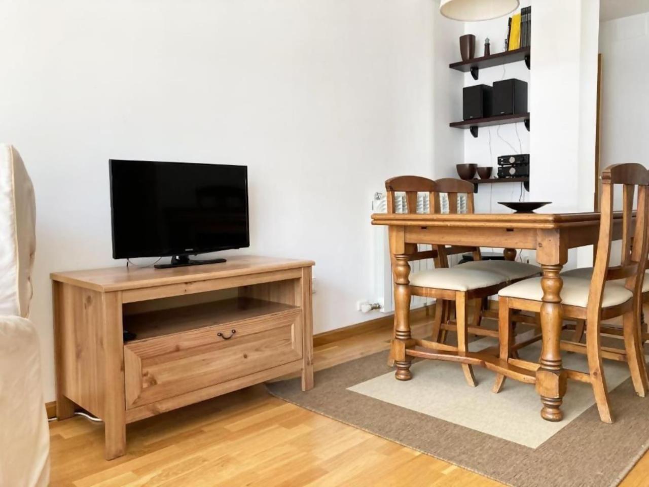 Apartamento Tarmanones Escarrilla Buitenkant foto